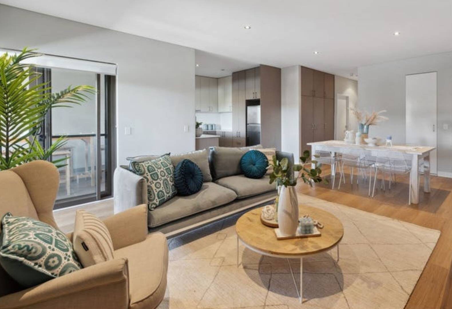 Beautiful Home Staging Perth to appeal to a broad range of buyers